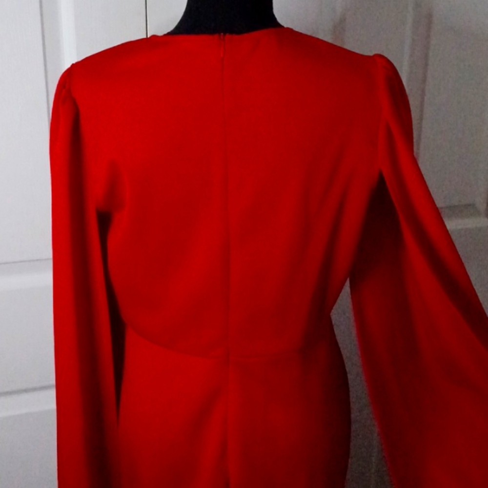 D8- 👌- Red Dress w/ Cape Sleeves- sz XL NWOT - Picture 5 of 7